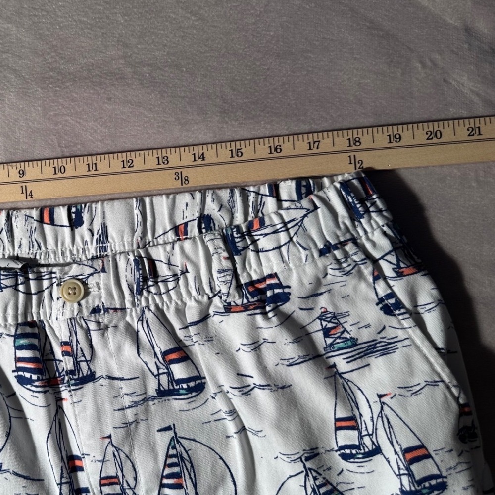 IZOD Saltwater Stretch Mens Sailboat Print Board Shorts Nautical Size L 7 Inseam - Picture 7 of 7